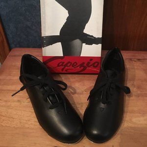Capezio CG17 Fluid Tap Shoes New in the Box